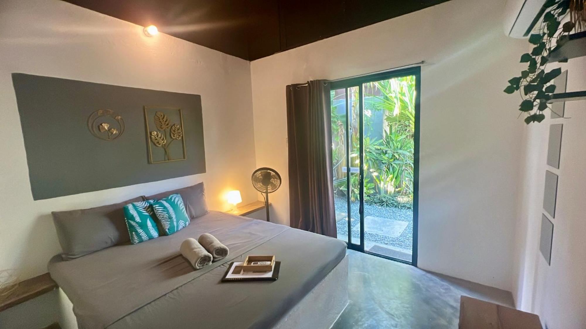 Yay Lodge Siargao, Private Room 1 With Ac & Hot Shower And Fast Starlink Wifi General Luna  Exterior photo